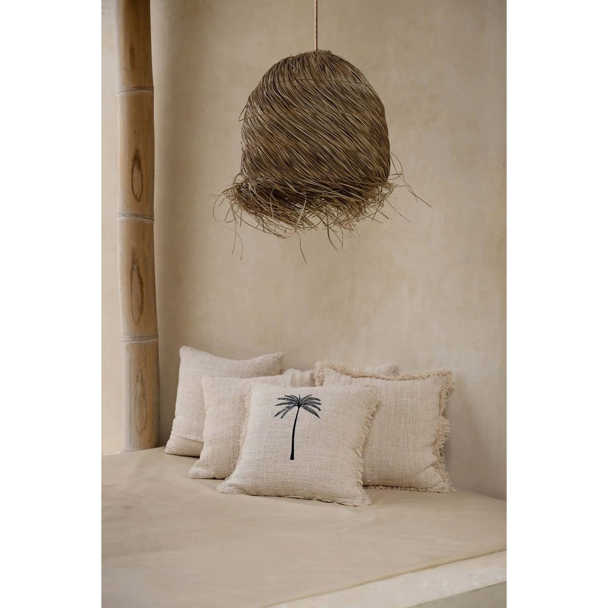 Housse de coussin en coton GILI PALM noir beige, BAZAR BIZAR