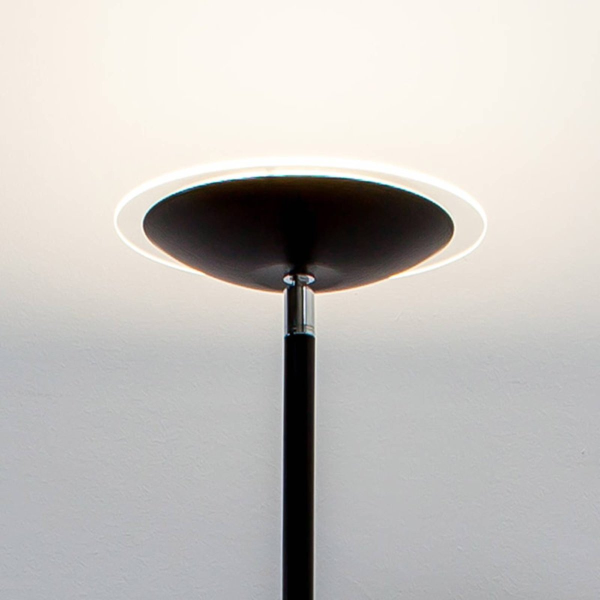 Lampadaire en métal moderneLED, Malea noir, transparent, LINDBY