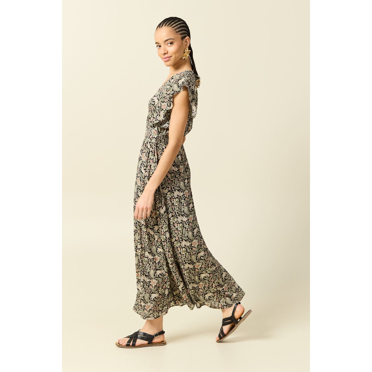Robe longue évasée col v manches courtes noir, BONOBO
