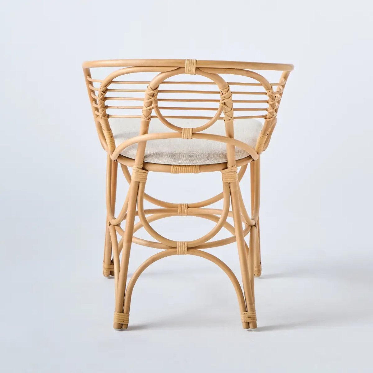 Fauteuil de table en rotin GINGKO Horizon rotin teinté "miel", KOK