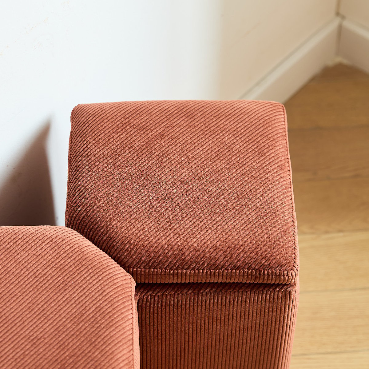 Pouf de salon, velours côtelé, DIPOLOG terracotta, NORDLYS