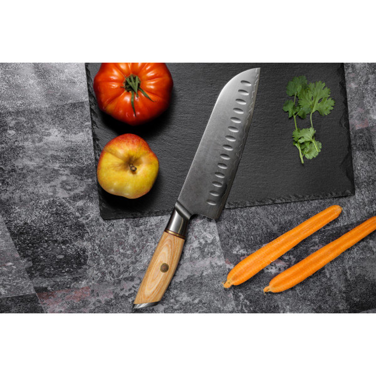 Couteau de cuisine Pakka San Mai modèle Santoku 18cm bois clair, FUKITO