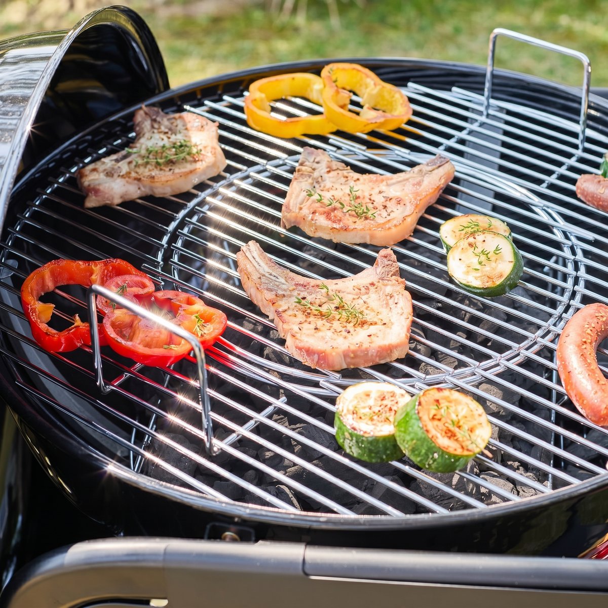 Barbecue rond charbon de bois acier émaillé Ø53cm avec chariot MAURICE noir, SWEEEK