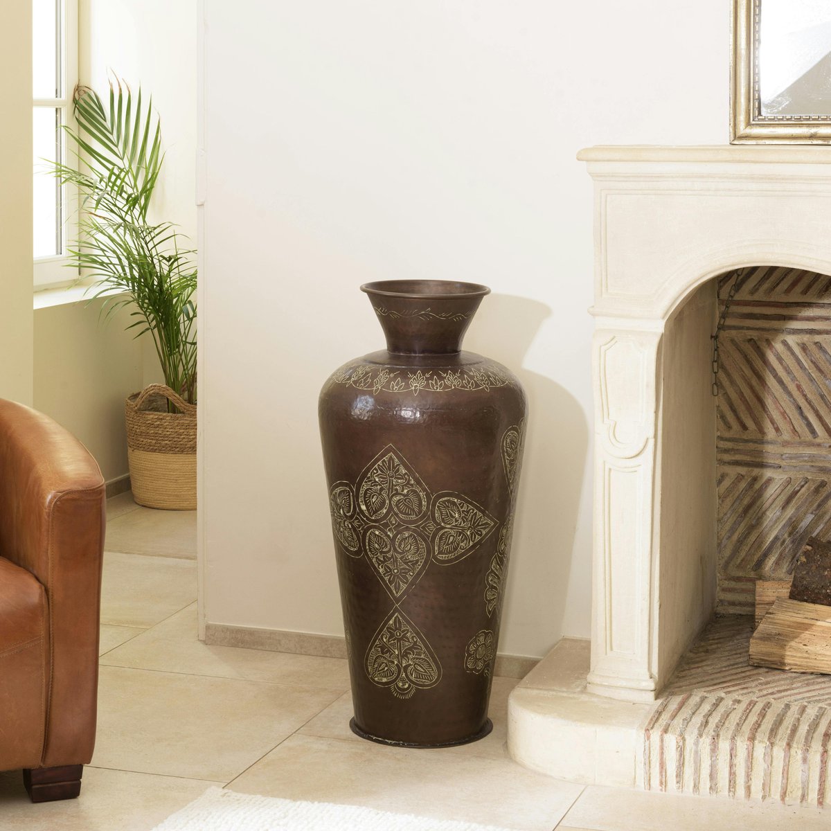 Grand vase oriental couleur cuivre foncé patiné motifs dorés H85,5 cm NADOR marron, PIER IMPORT