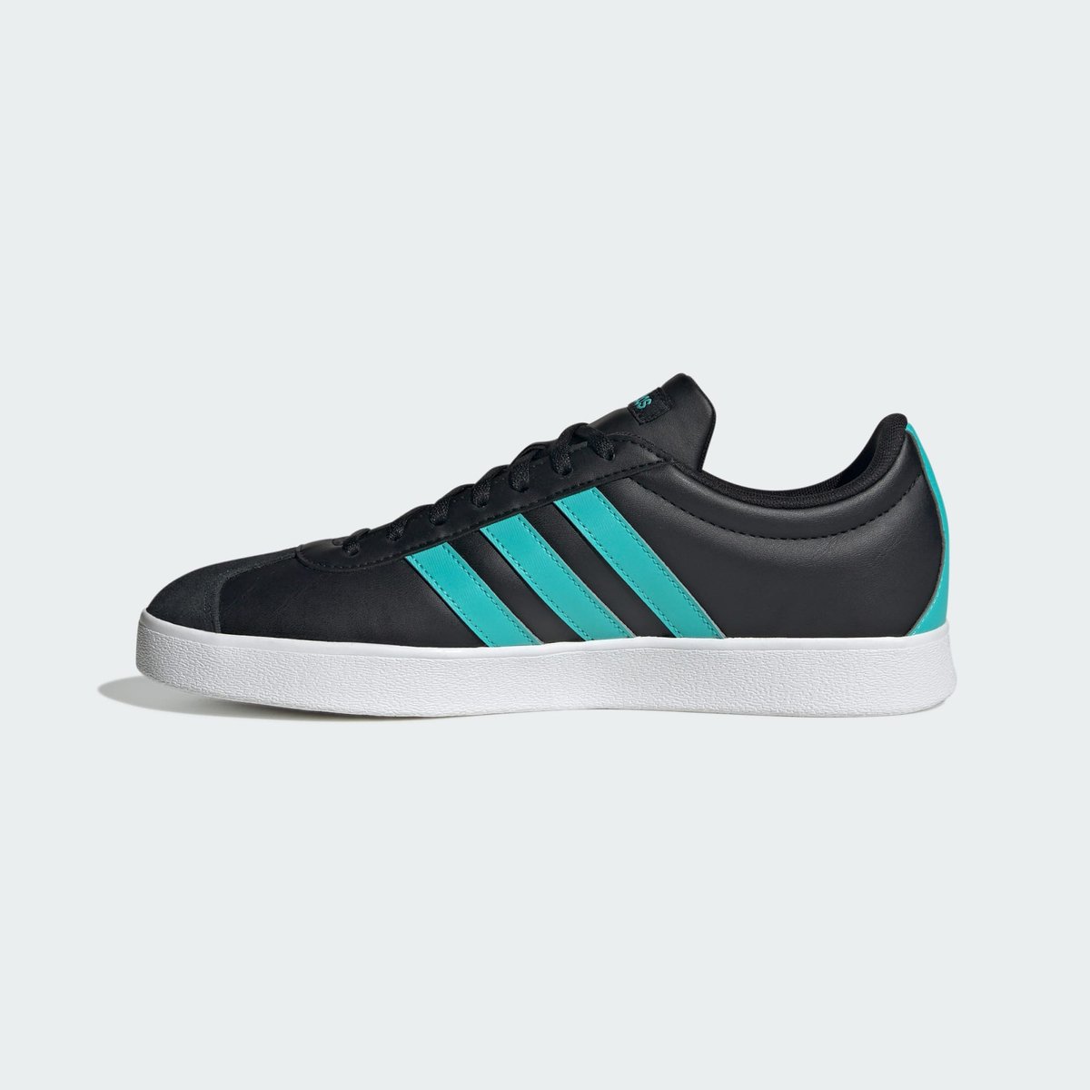 Chaussure Mercedes - Amg Petronas Formula One Team Vl Court Chaussure Mercedes - Amg Petronas Formula One Team Vl Court core black / semi mint rush / cloud white, adidas Performance