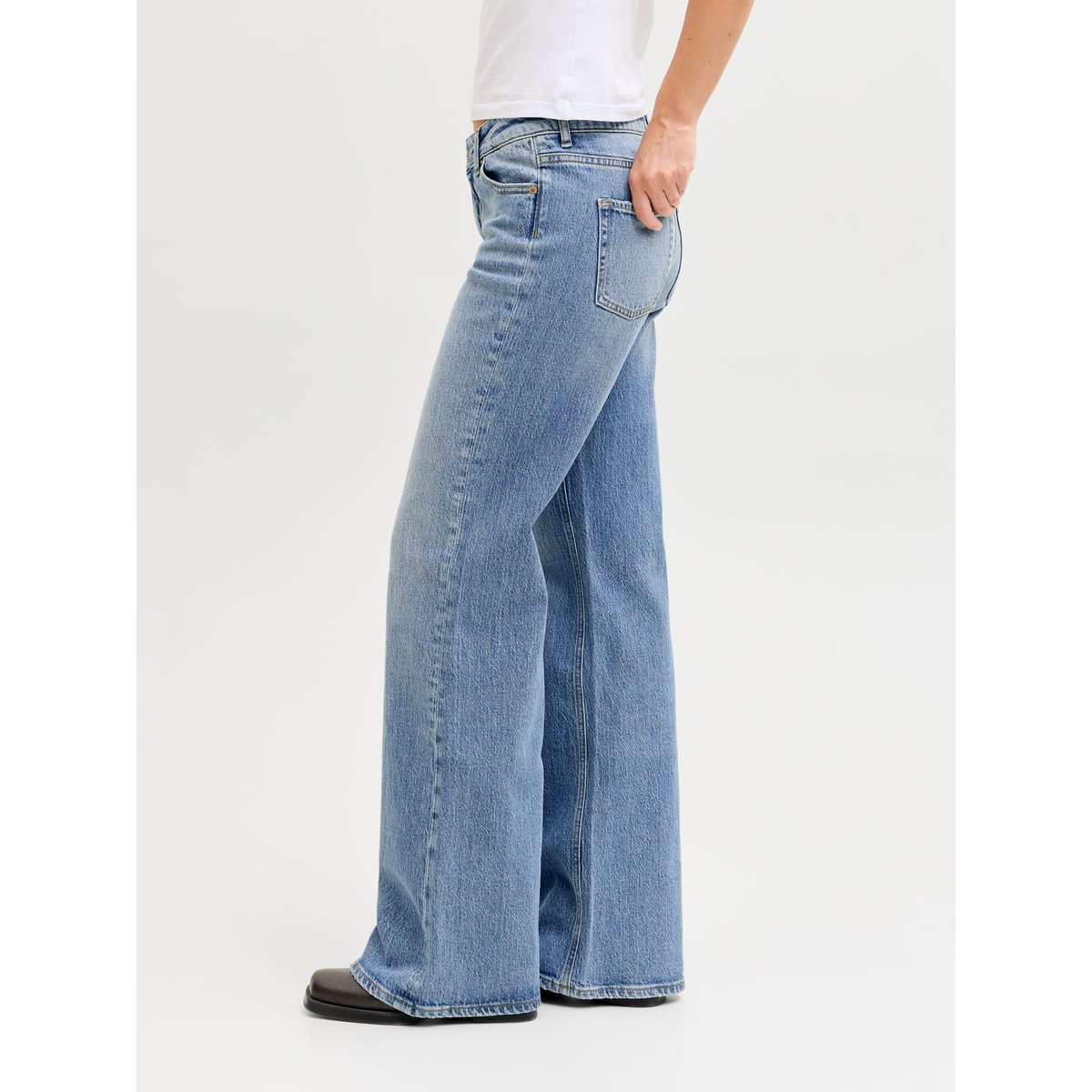 Jean Coupe Évasée medium blue denim 1, JJXX