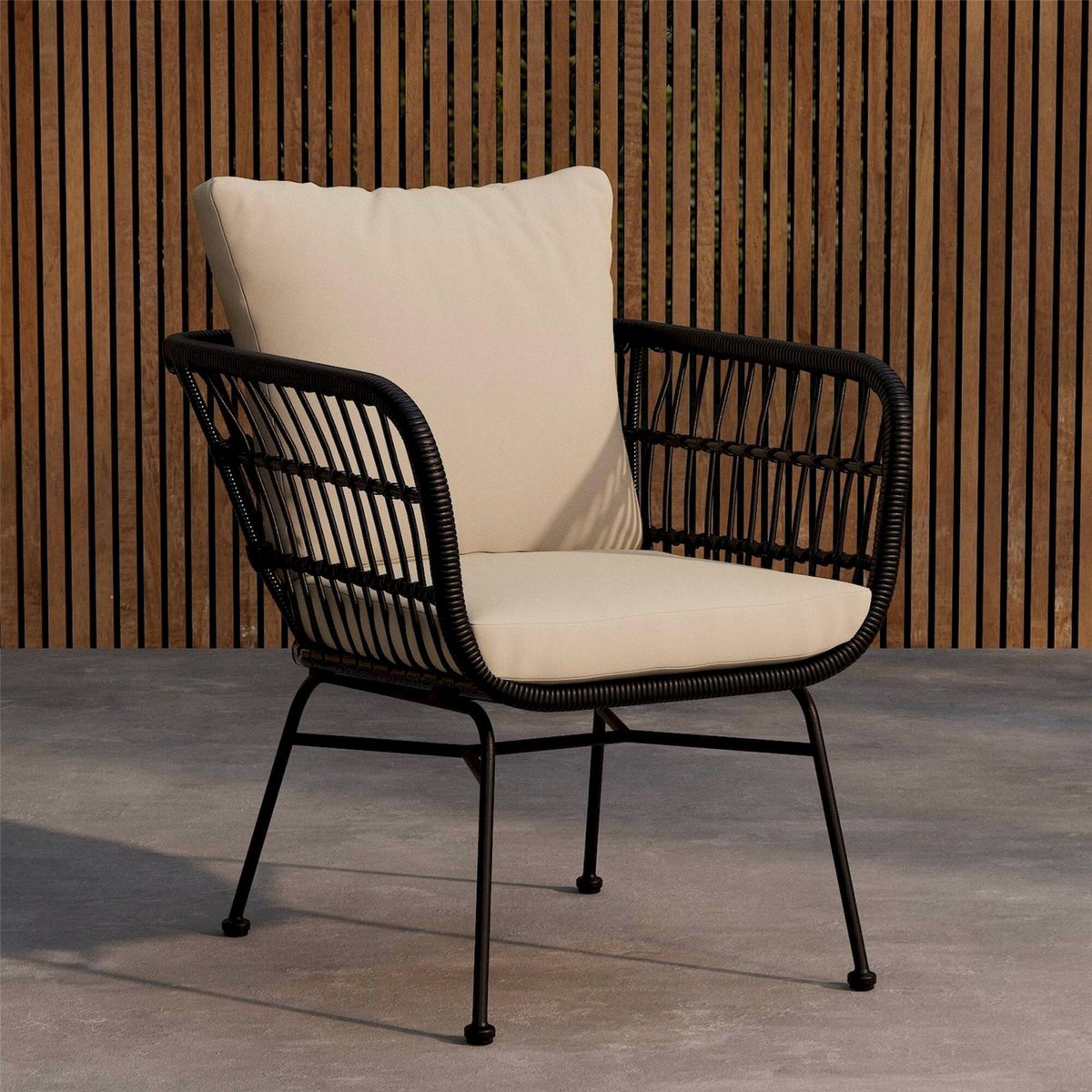 Fauteuil de jardin ajouré collection ISOLA noir et crème, RECOLLECTION