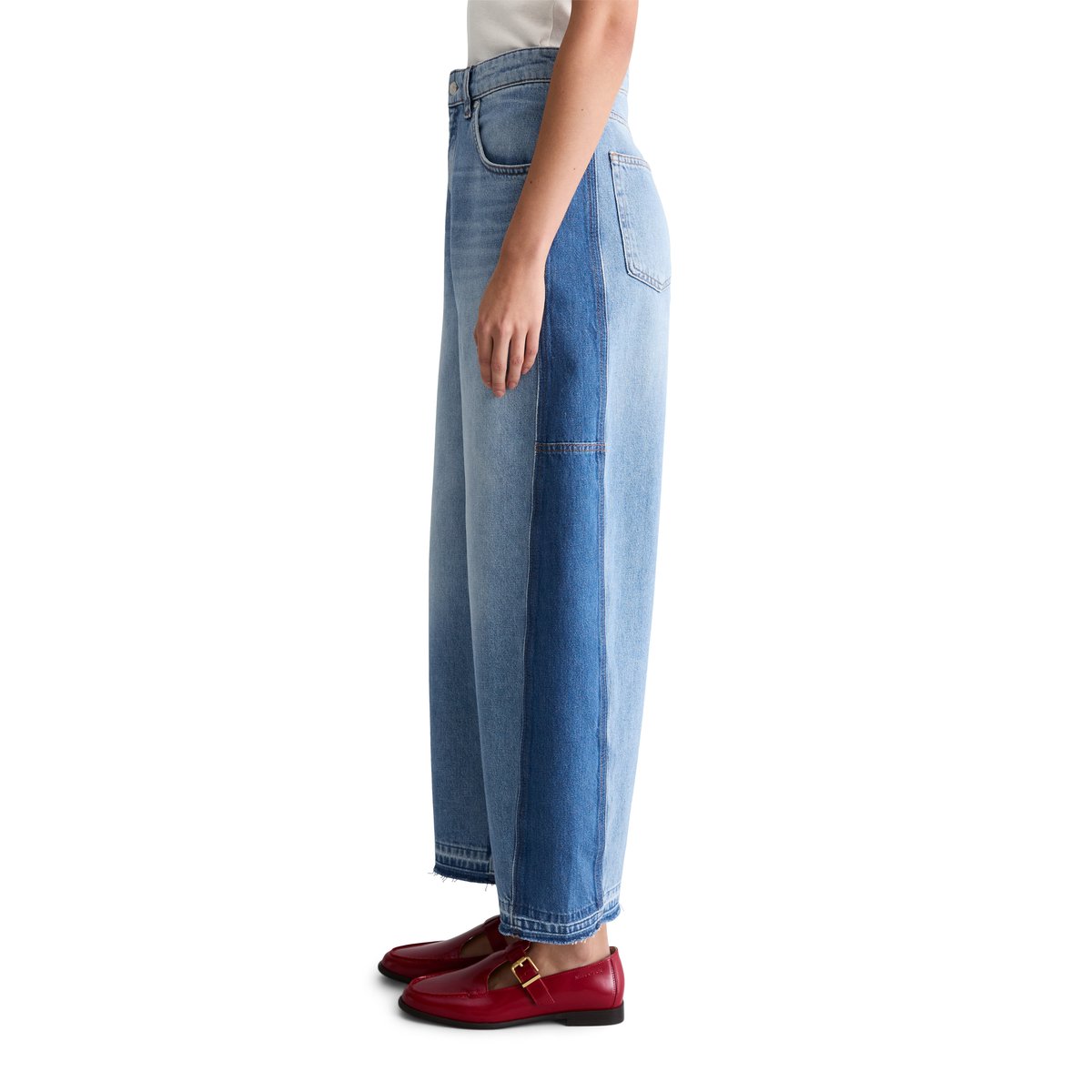 Jeans modèle Enni large barrel cropped avec des fibres de feuilles d'ananas bleu moyen, MARC O’POLO DENIM
