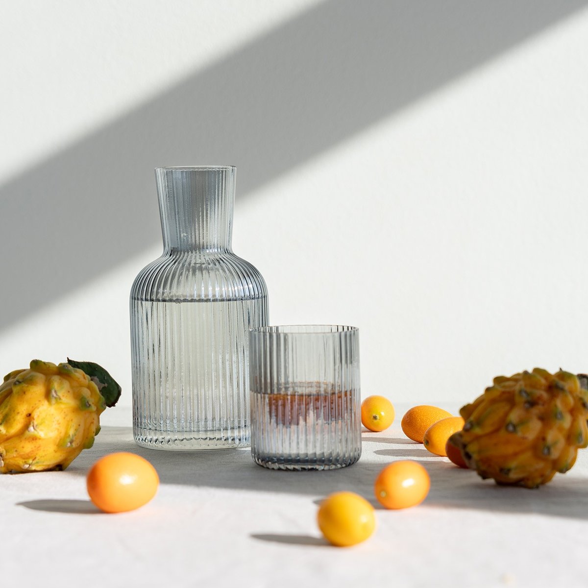 Carafe en verre, TANGO gris, KARE DESIGN