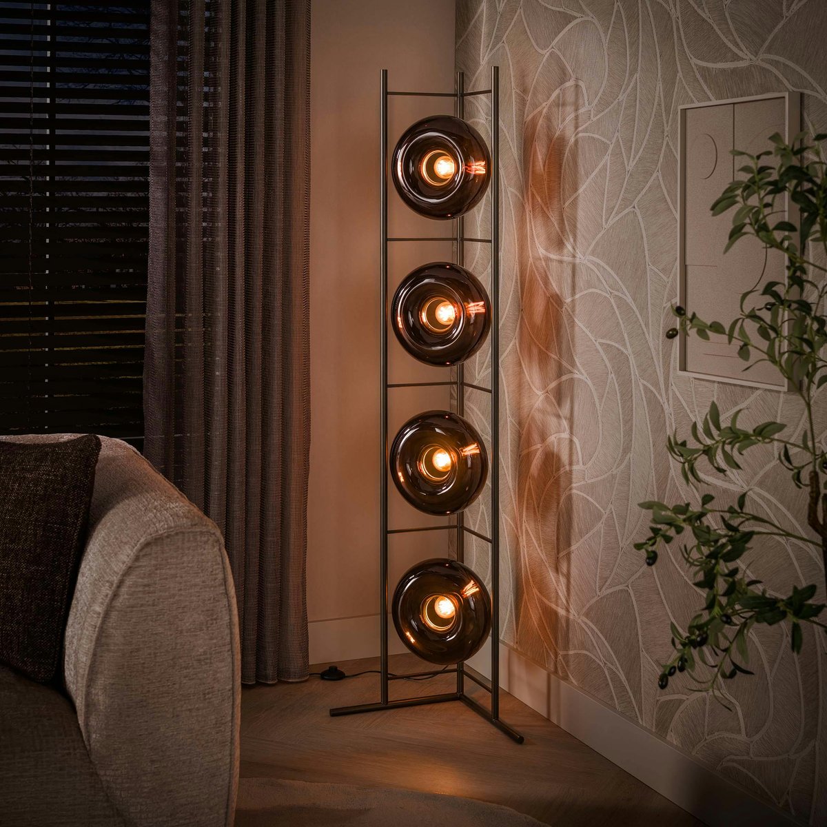 Lampadaire en verre 4 abat-jour NIAGARA brun, PIER IMPORT