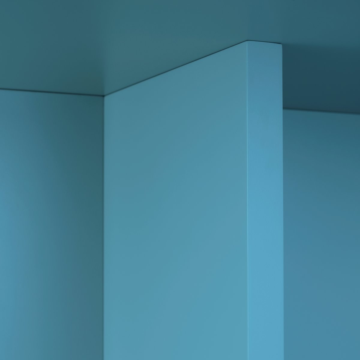 Table basse ronde PAUSA bleu, REALLY NICE THINGS