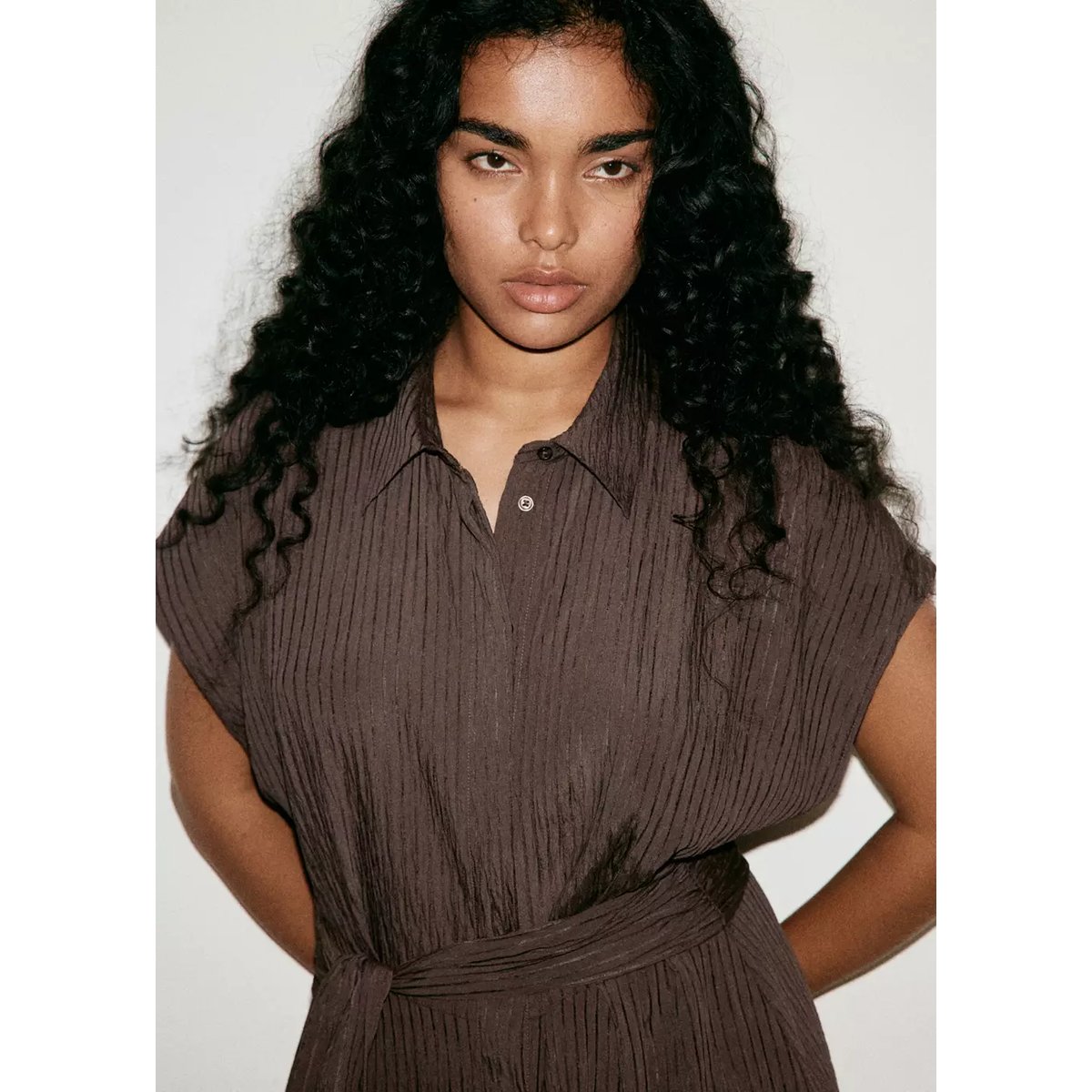 Robe chemisier ceinture marron, MANGO