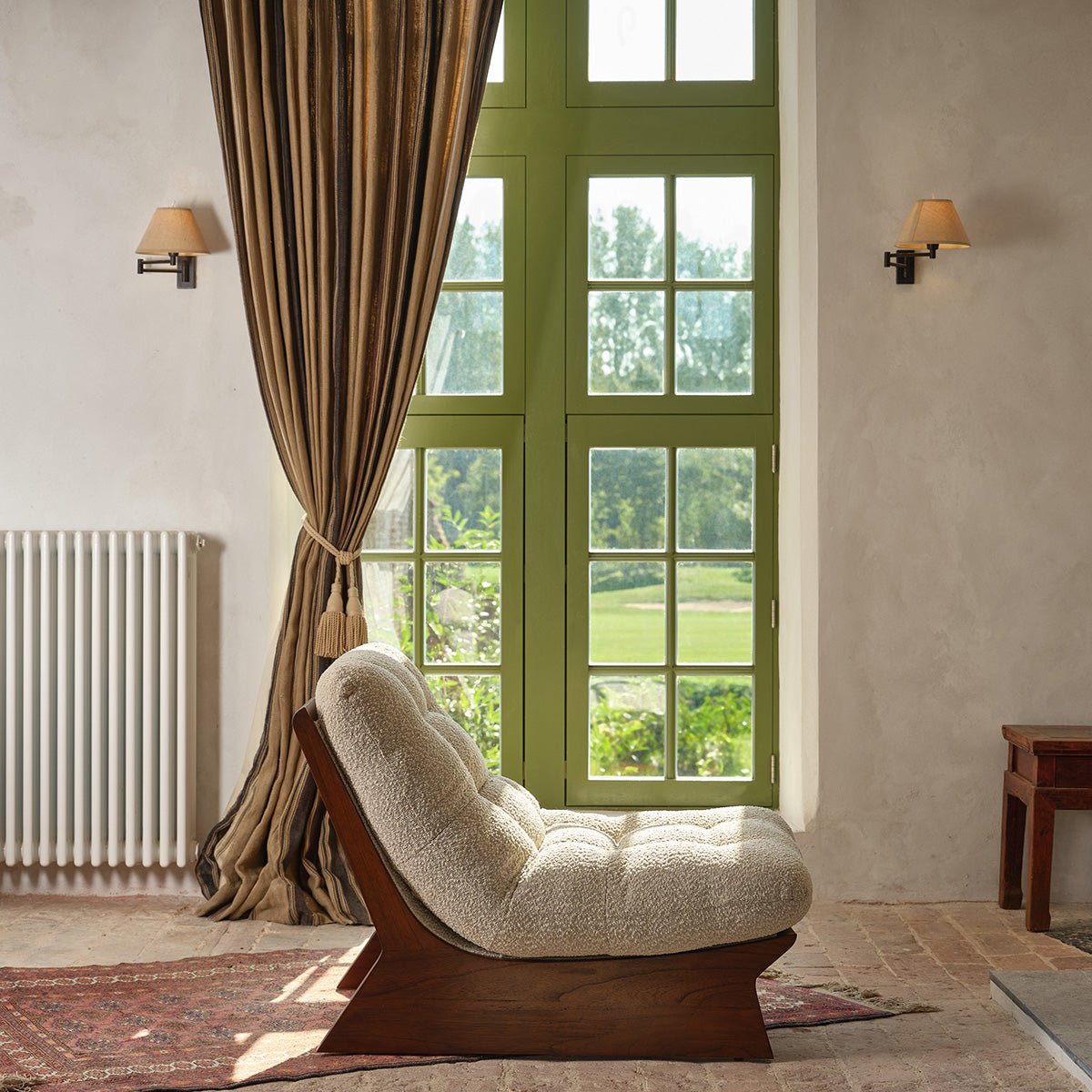 Fauteuil en mindi massif et tissu bouclette  LUCIEN taupe chiné, BERAH GETAH