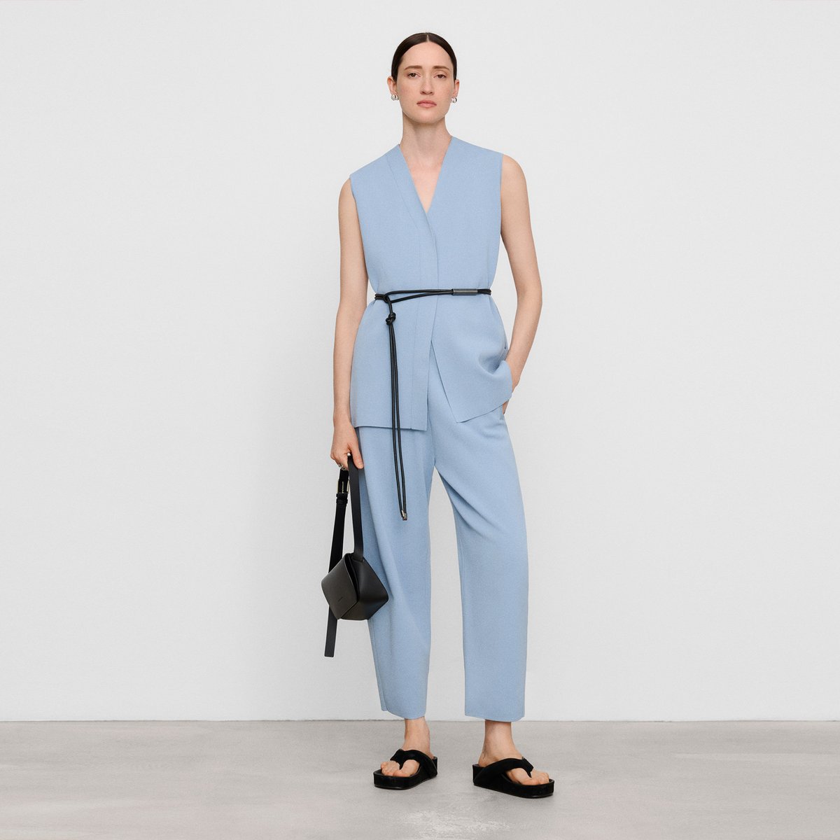 Gilet semi-ajusté à col en V bleu, ADOLFO DOMINGUEZ