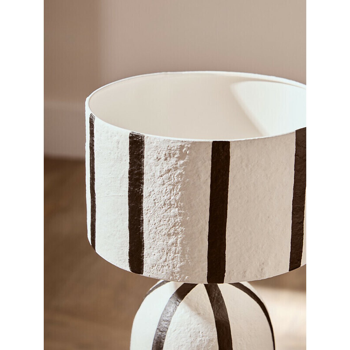 34cm Conway Striped Papier Mache Style Table Lamp white, ÉDITÉ