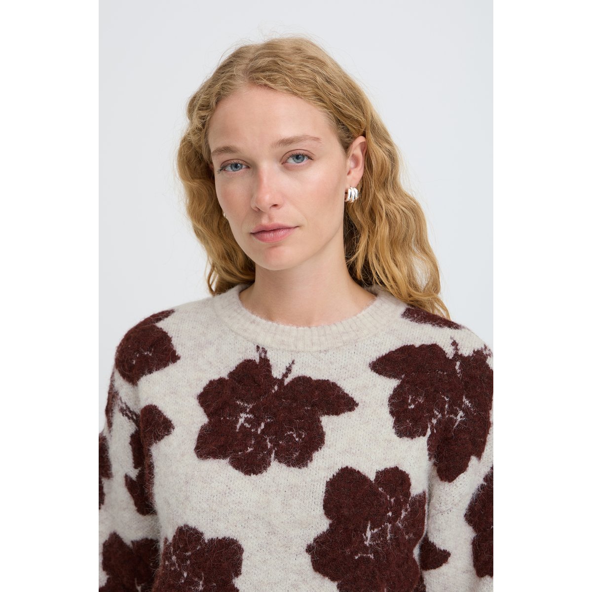 Pull en maille manches longues marron fudge flower, B.YOUNG
