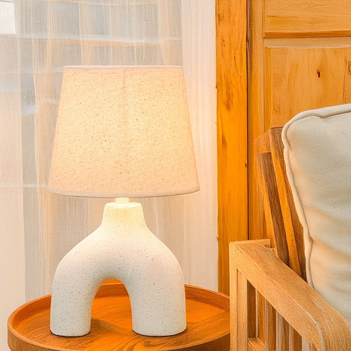 Lampe à poser design en céramique blanche 22x22x38.5cm blanc, WADIGA