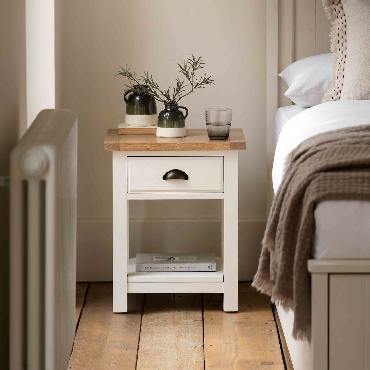 Ende 1-Drawer Bedside Table off-white, ÉDITÉ
