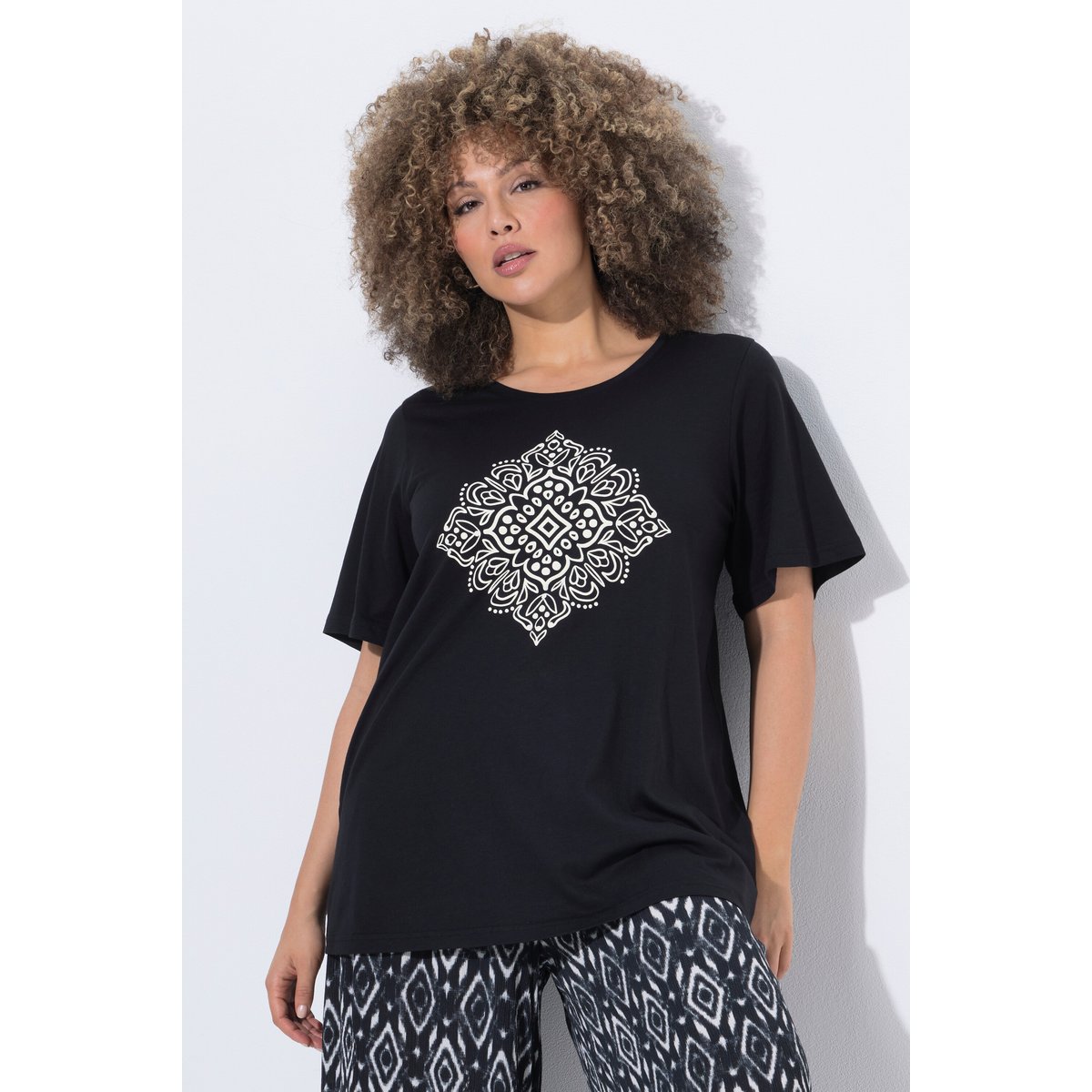 T-shirt en modal mélangé avec imprimé noir, ULLA POPKEN
