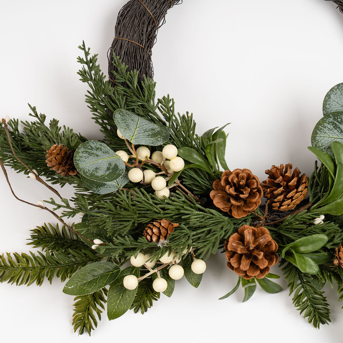 40cm Real Touch Mistletoe Half Wreath white, SO'HOME