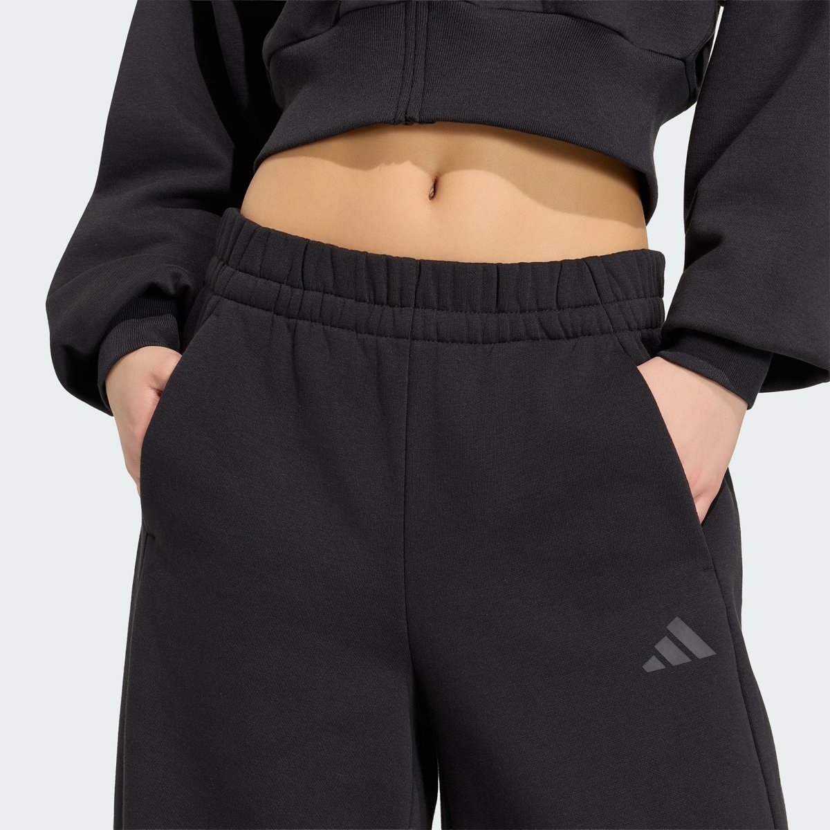 Pantalon Barrel Molleton Contemporary Essentials Pantalon Barrel Molleton Contemporary Essentials black, ADIDAS SPORTSWEAR