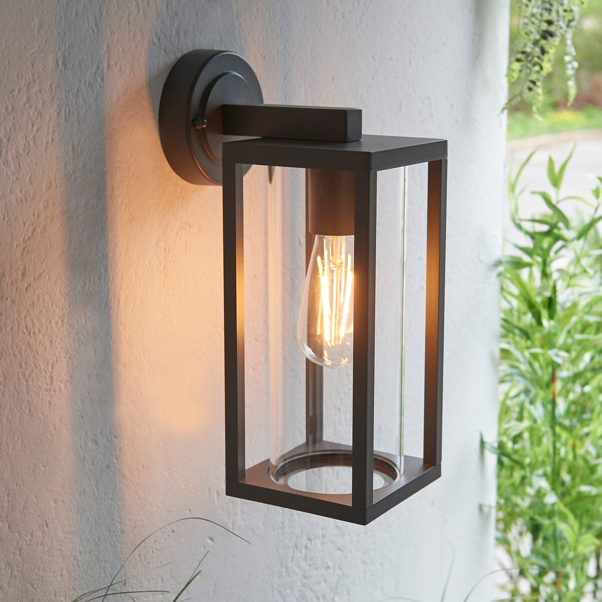 Hayden Outdoor Wall Light black, ÉDITÉ