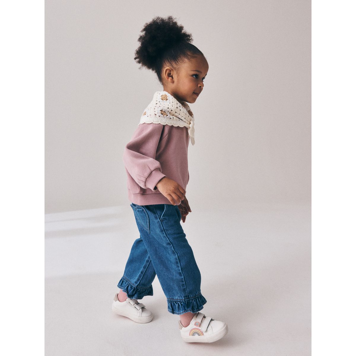 Jean large ourlet à volants en denim, NEXT