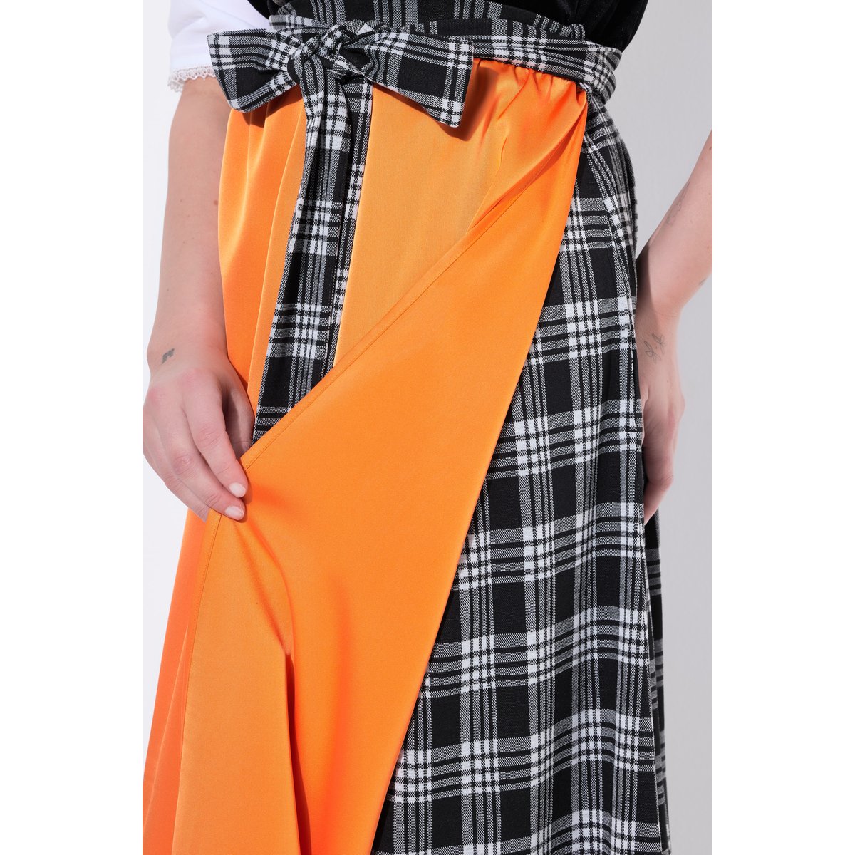 Dirndl en velours, imprimé animal, col carré noir, ULLA POPKEN