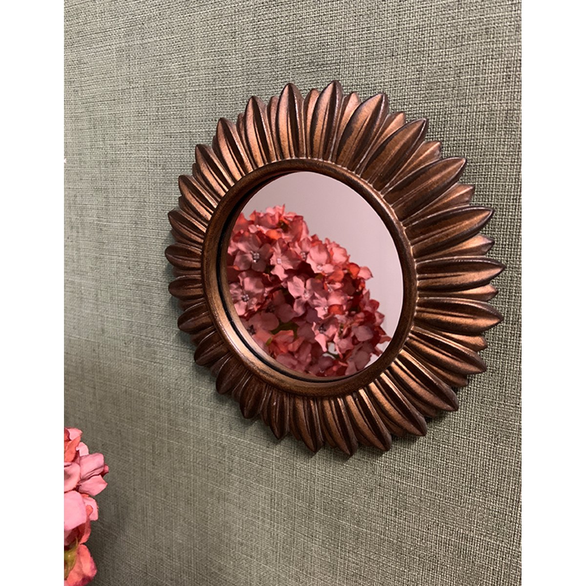 Miroir fleur rond patiné 16.4cm or, EMDE