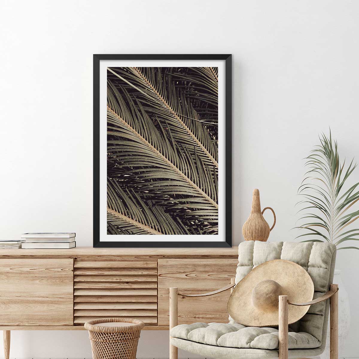 Poster palm island affiche + cadre en bois - noir, HEXOA