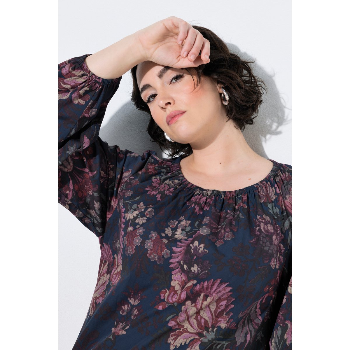 Tunique motif à fleurs marine, ULLA POPKEN