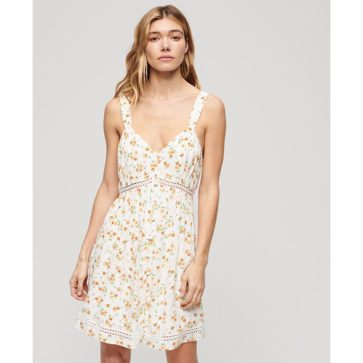 Robe caraco à col V et liseré en dentelle petites fleurs blanches, SUPERDRY