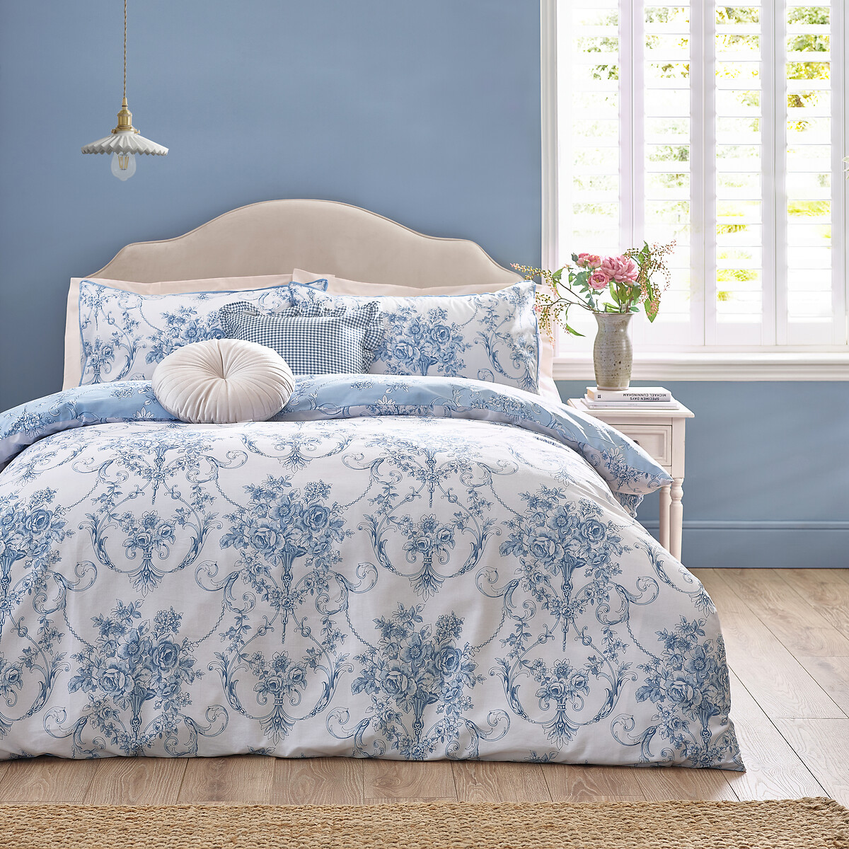 Antoinette Damask Reversible Duvet Cover And Pillowcase Set blue, CATHERINE LANSFIELD