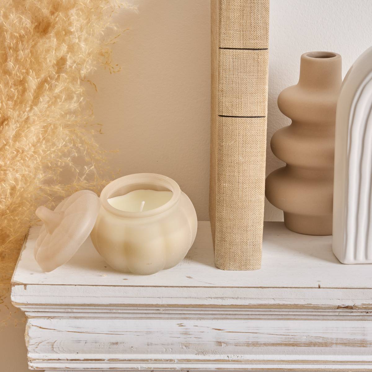 Bougie parfumée pot en verre forme citrouille CITROUILLE beige, ATMOSPHERA