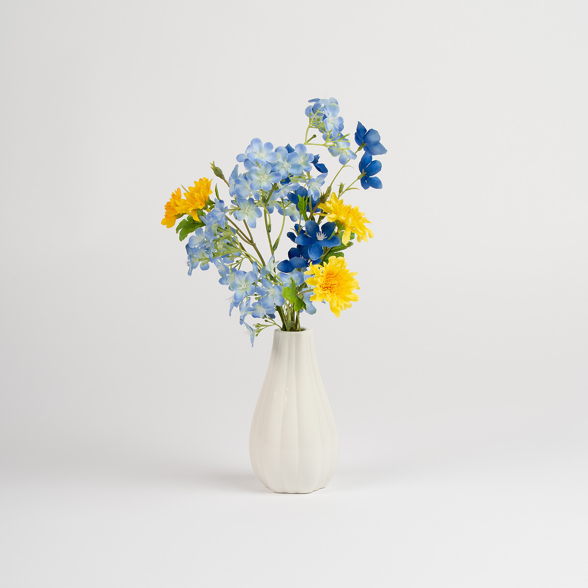 40cm Blue & Yellow Floral Arrangement yellow, SO'HOME