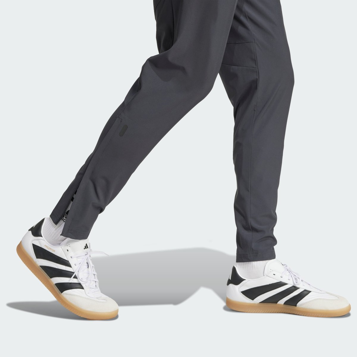 Pantalon de voyage FC Bayern Tiro 25 Competition Vis Tech carbon, adidas Performance