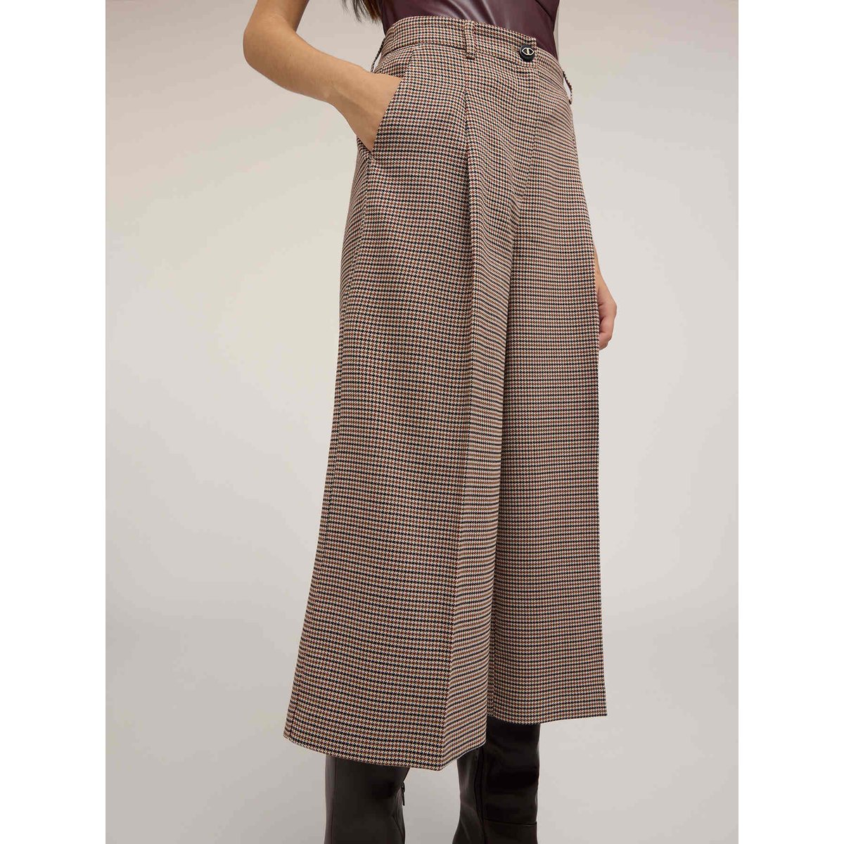 Pantalon court à motif à carreaux beige, MOTIVI