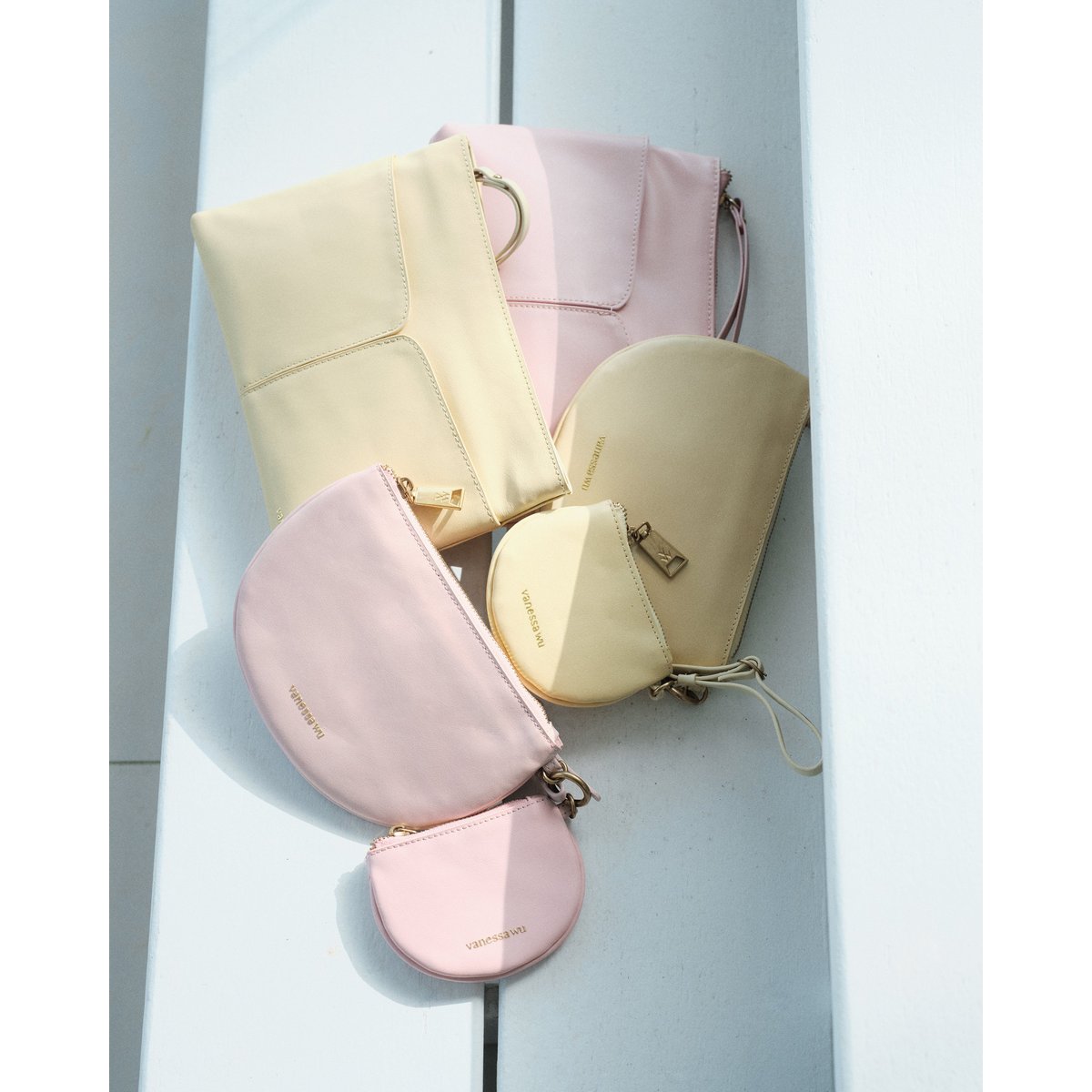 Pochette DUNE jaune, VANESSA WU