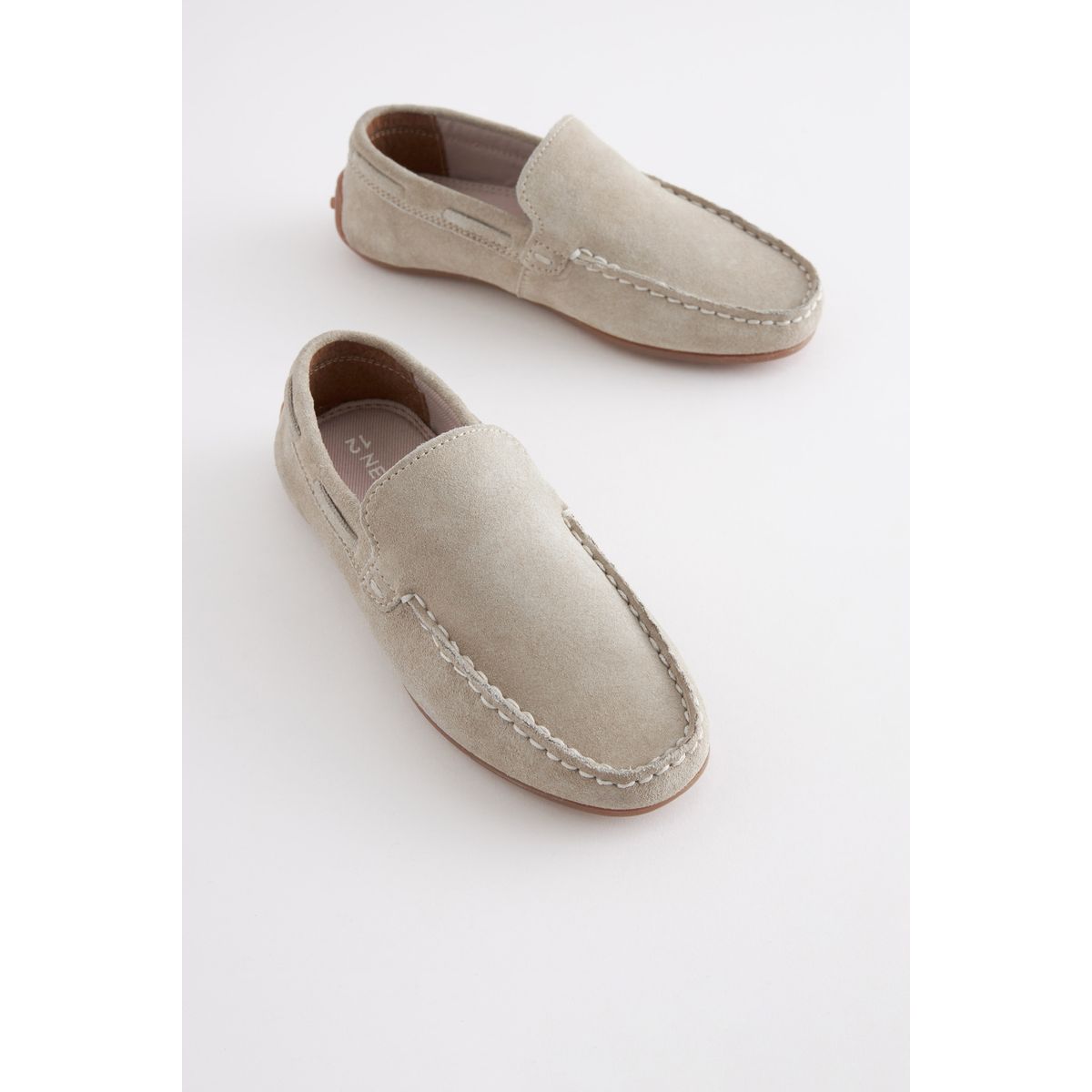 Mocassins en daim grège, NEXT