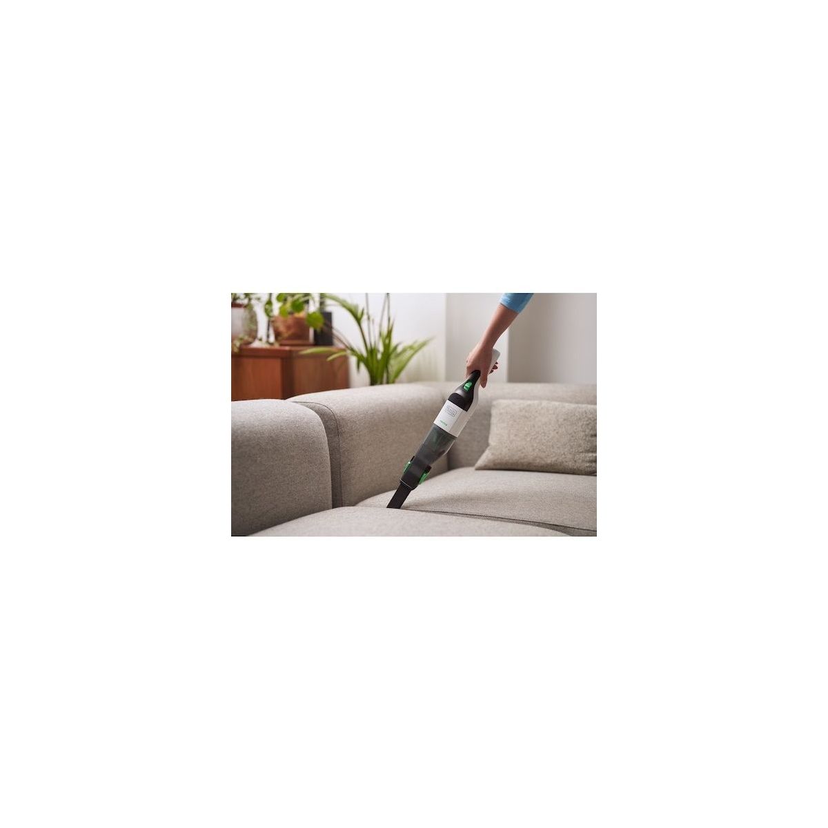 Aspirateur main REVHV8C-QW couleur unique, BLACK & DECKER