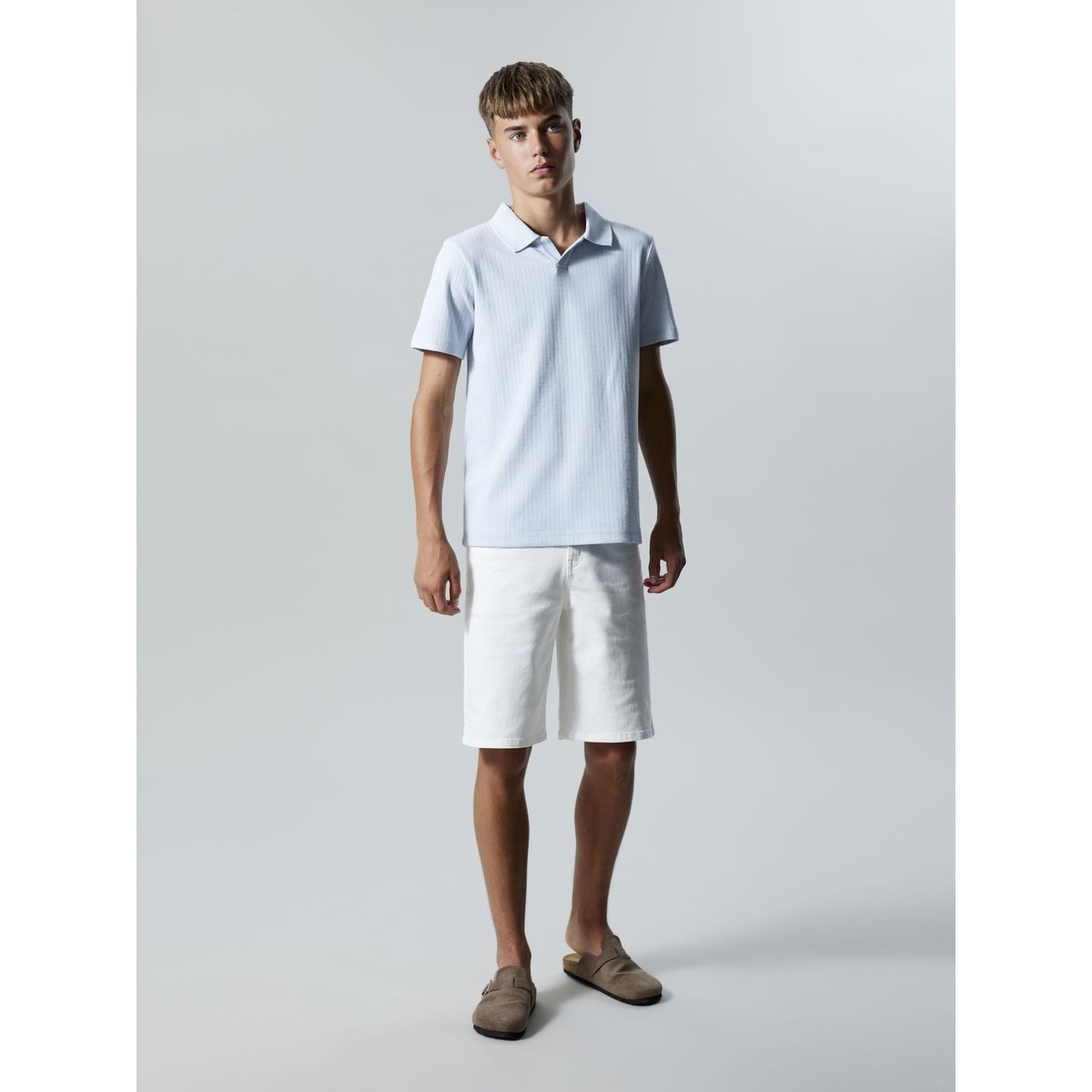 Polo bleu - plein air, NAME IT