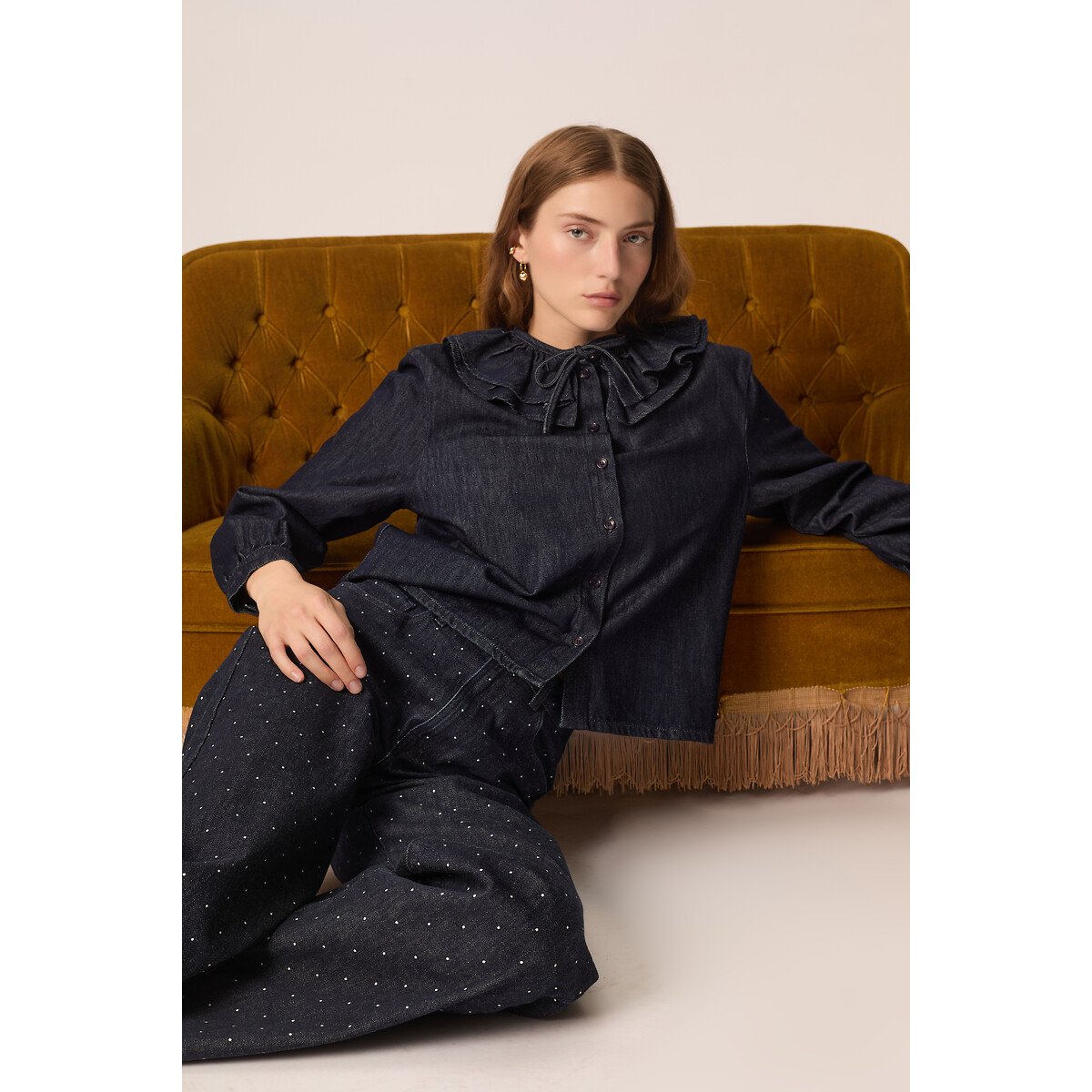 Jeansbluse mit Rüschenkragen, LOUIZIANNE denim, DES PETITS HAUTS