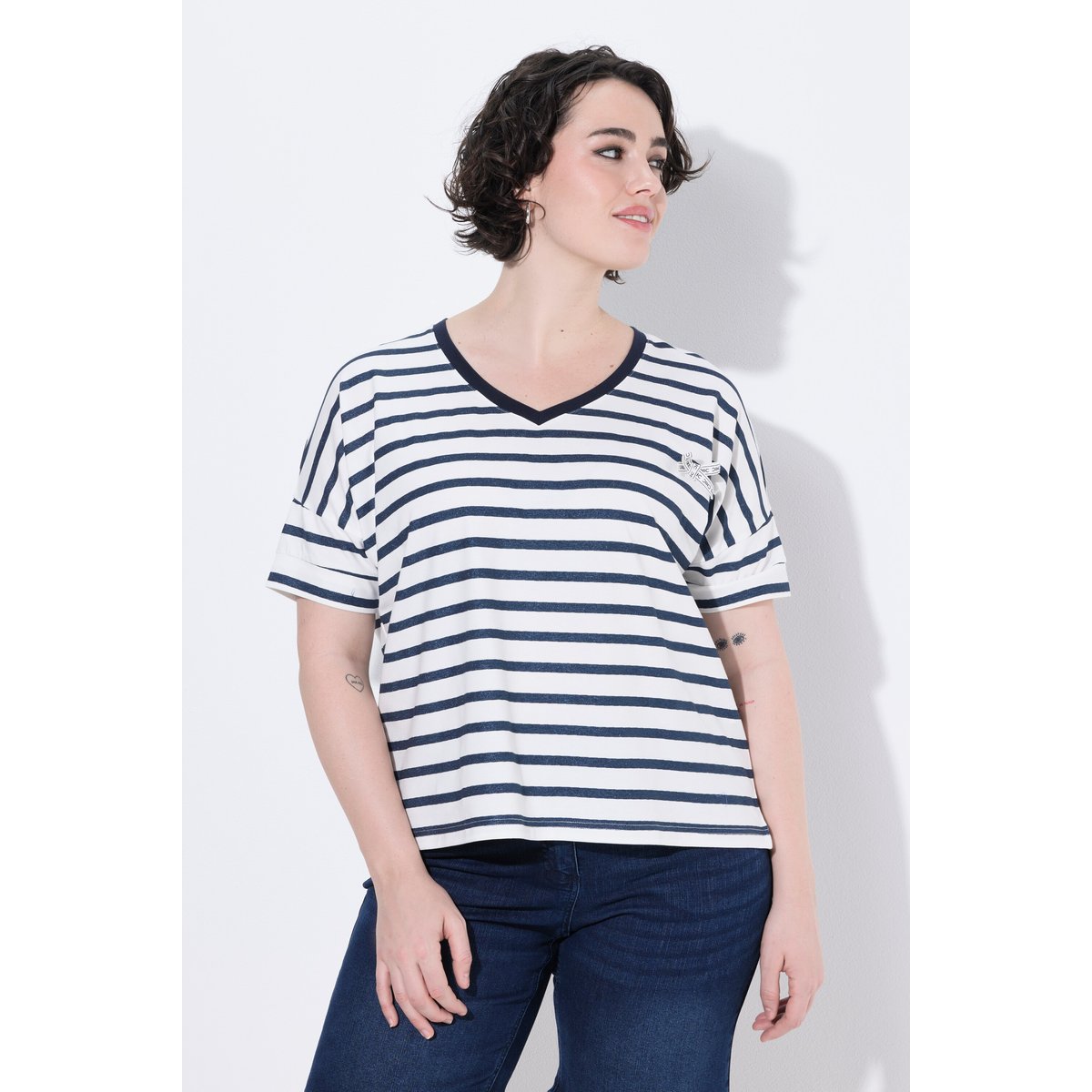 T-shirt, rayures, nœud, col en V marine, ULLA POPKEN