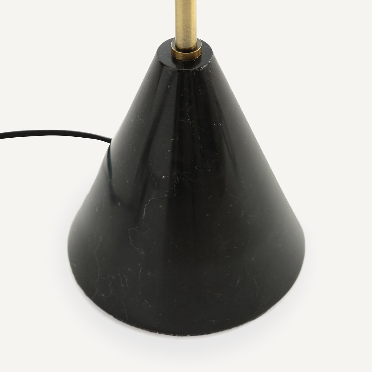 Lampadaire marbre et métal fer laiton Sophonie laiton, AM.PM