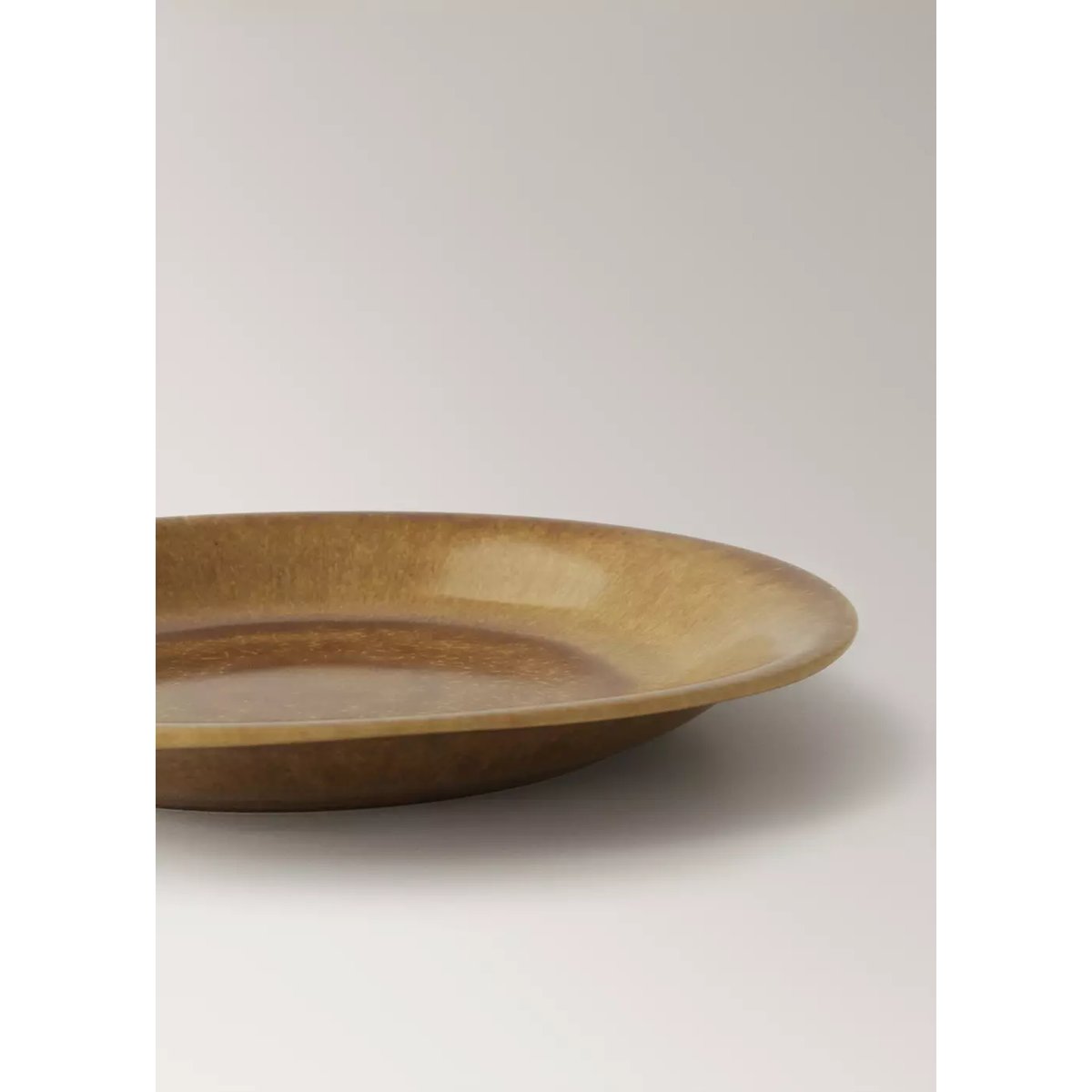 Assiette plate en grès dégradé marron moyen, MANGO HOME