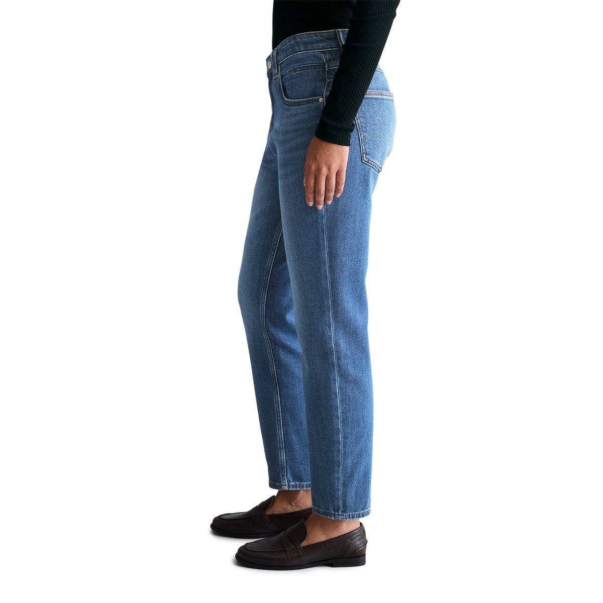 Jeans modèle Freja boyfriend cropped en mélange de coton organique bleu foncé, MARC O’POLO DENIM