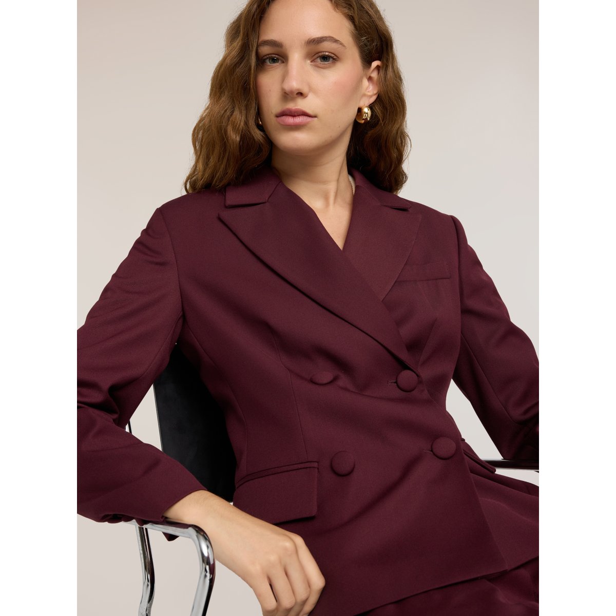 Blazer croisé avec boutons recouverts burgundy, MOTIVI