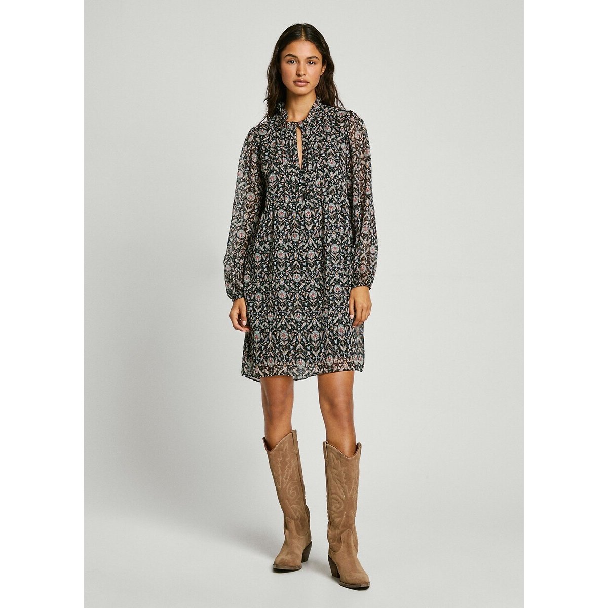 Robe fluide, manches longues en voile, col tunisie noir, PEPE JEANS