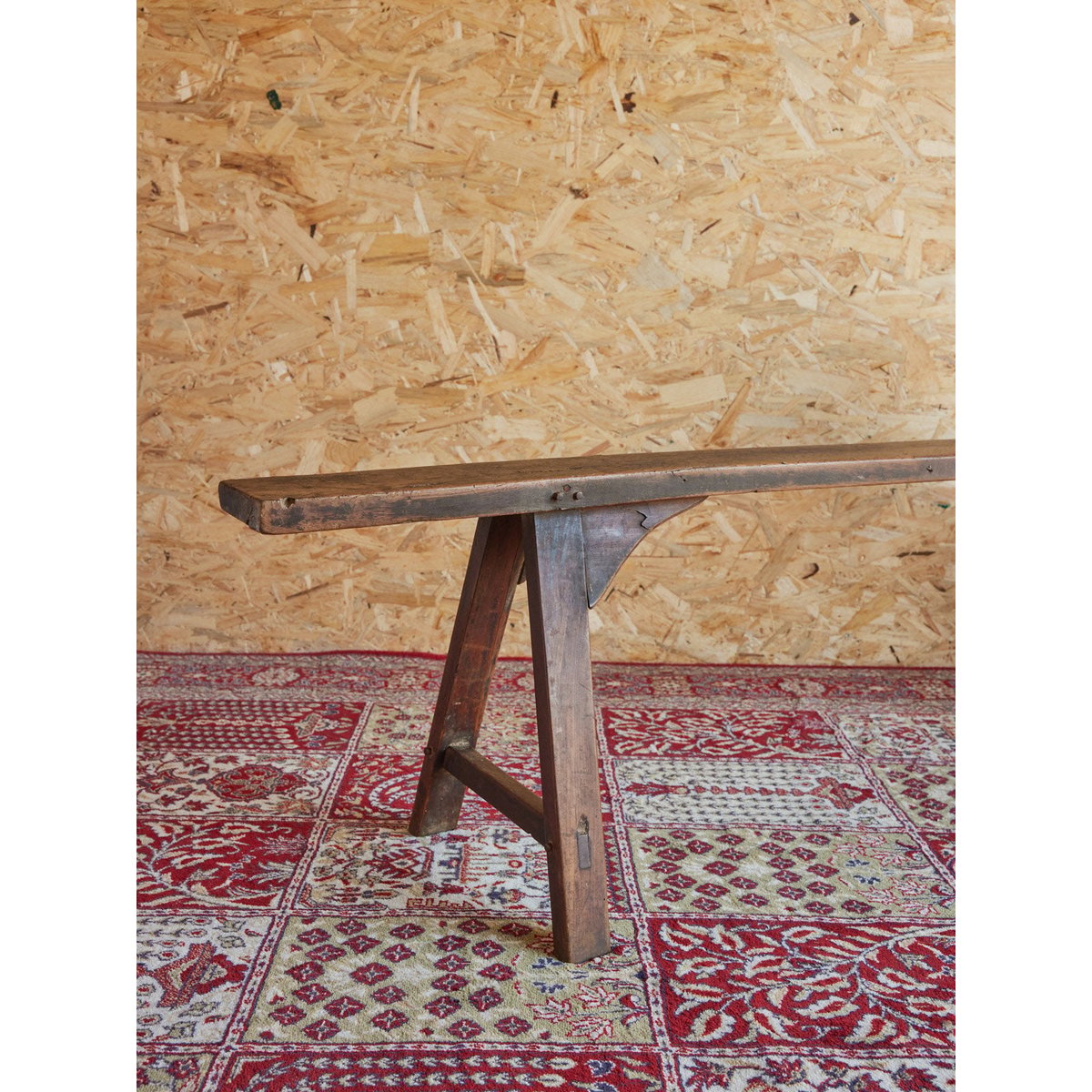 Banc de ferme en bois Antoine N°432 - Bon état bois foncé, DEBONGOUT