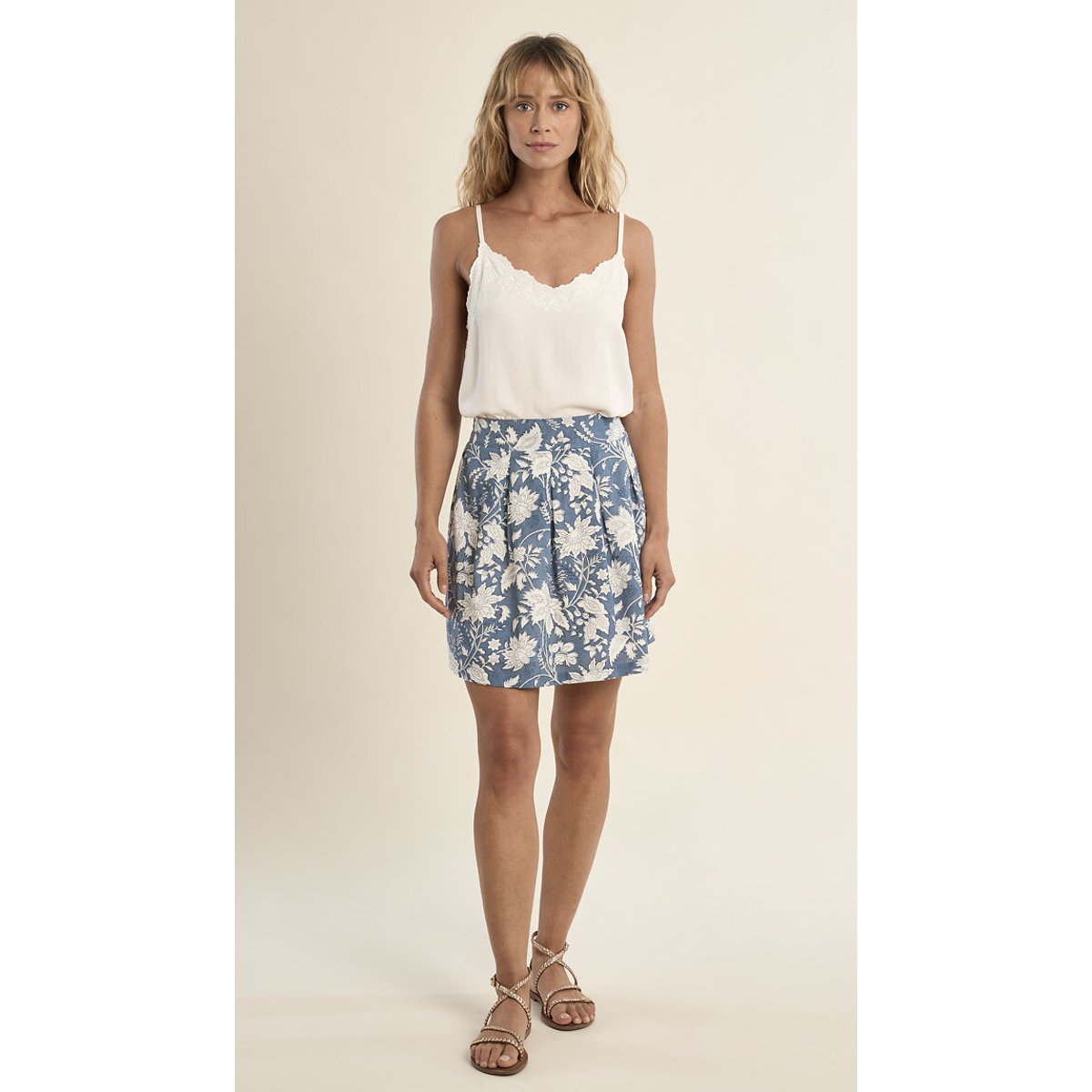 Falda corta estampada estampado azul claro, MOLLY BRACKEN